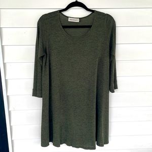 Adorable Veronica M half sleeve Mini Dress in Forest Green